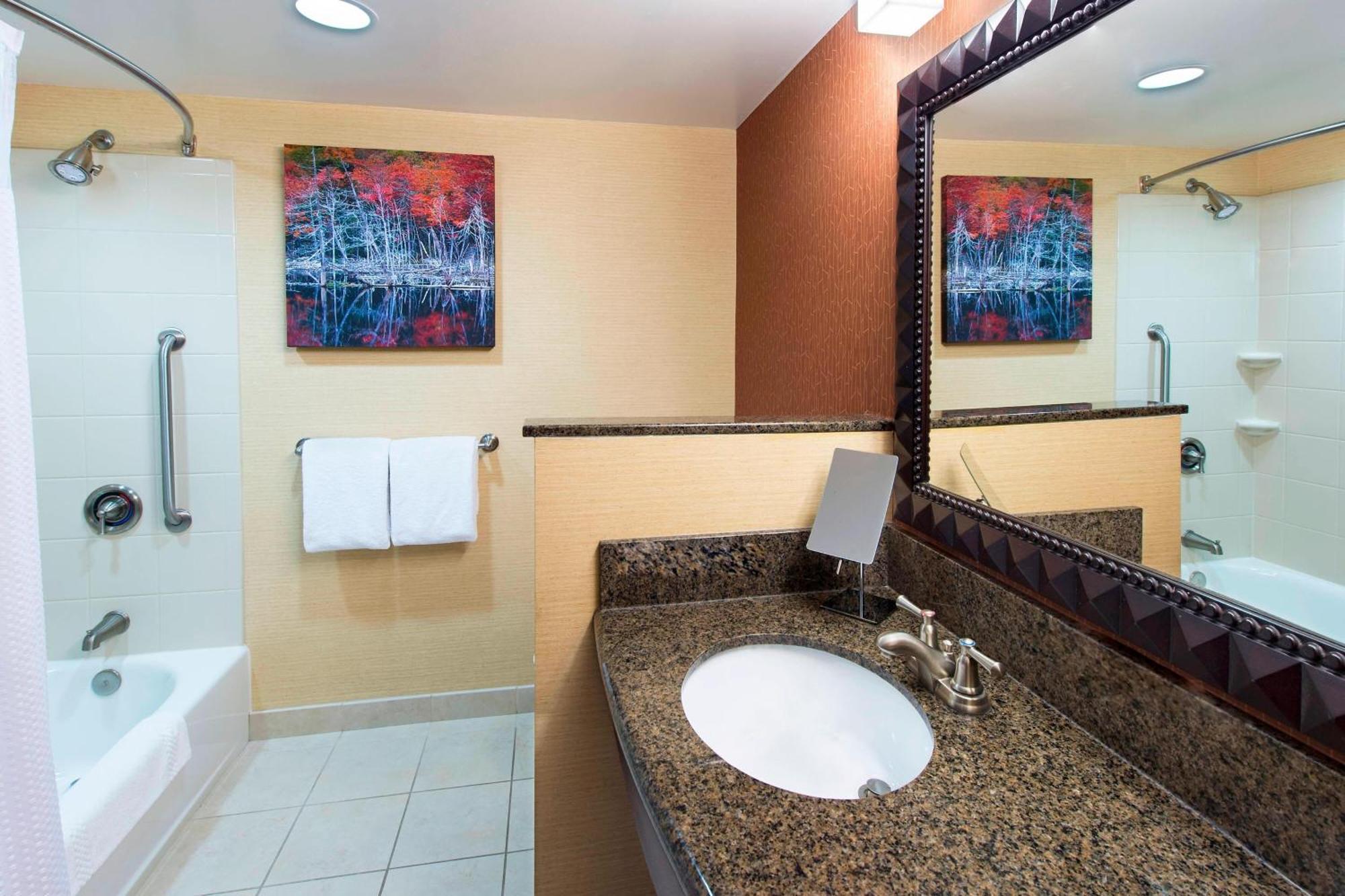 Courtyard Marriott Лейк Плесид Екстериор снимка