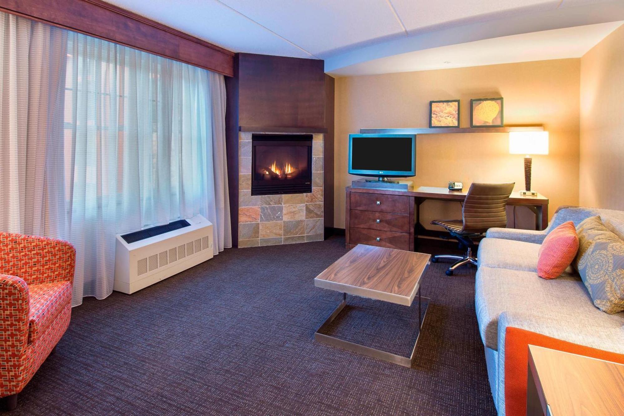 Courtyard Marriott Лейк Плесид Екстериор снимка